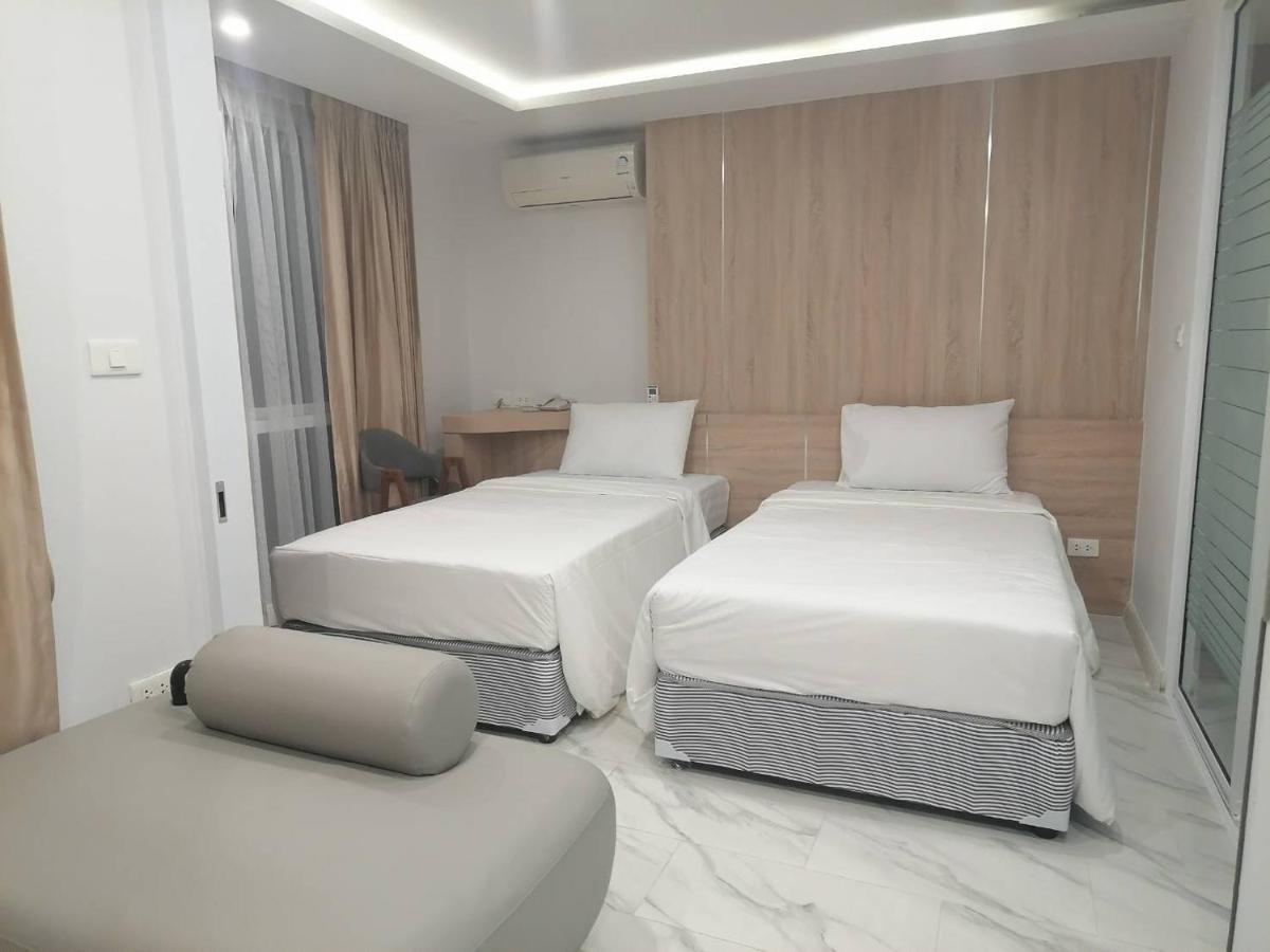 Deco Pattaya Hotel North Pattaya Exterior photo