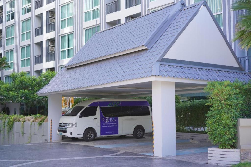 Deco Pattaya Hotel North Pattaya Exterior photo